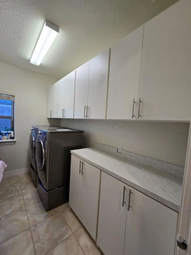 Custom laundry room cabinets in Orlando
